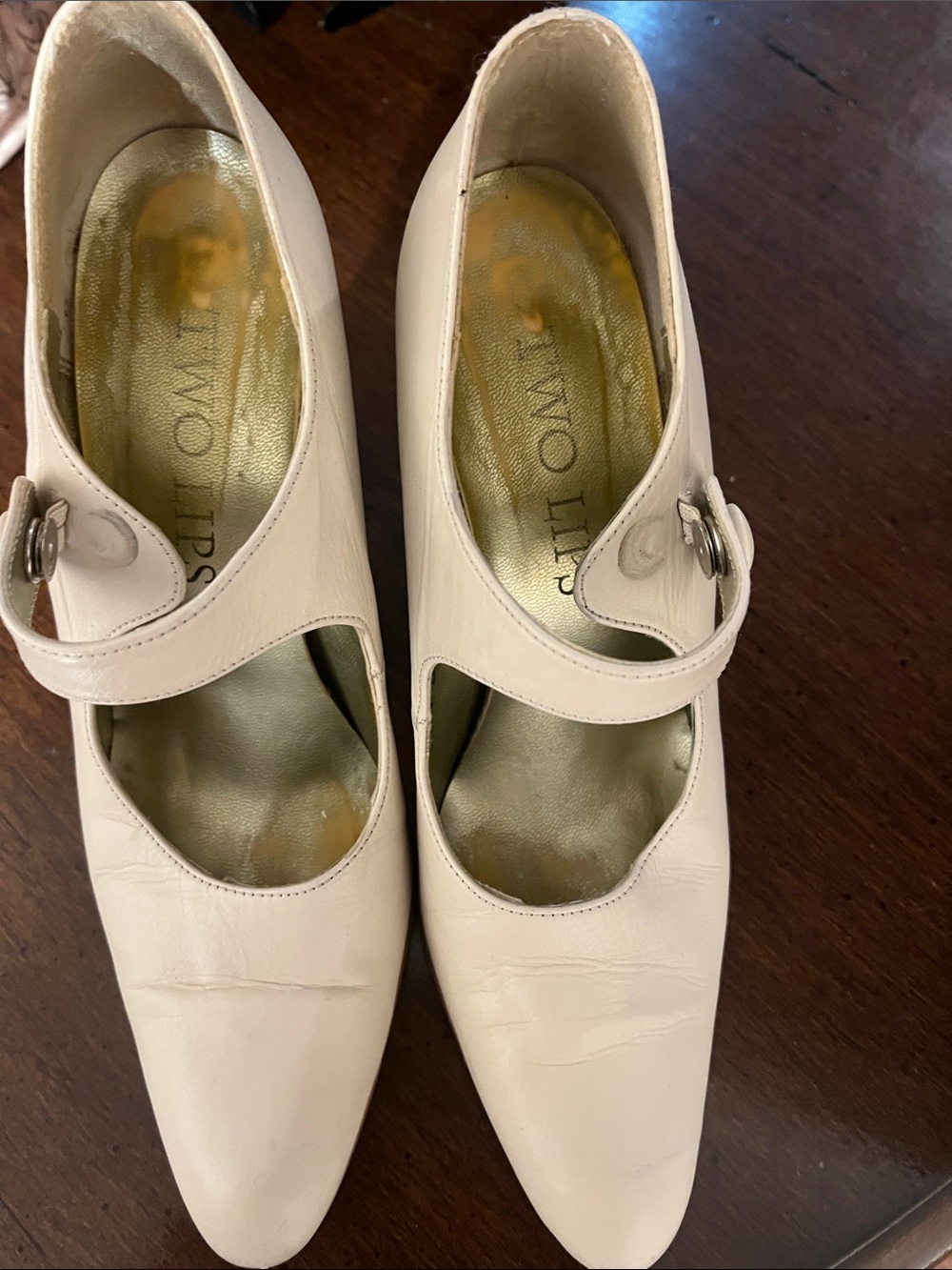 Two Lips Cream Mary Jane Pointed-Toe Pumps